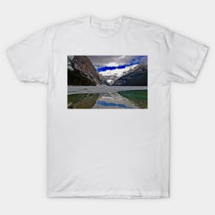 Lake Louise Victoria Glacier Banff National Park Alberta Canada T-Shirt